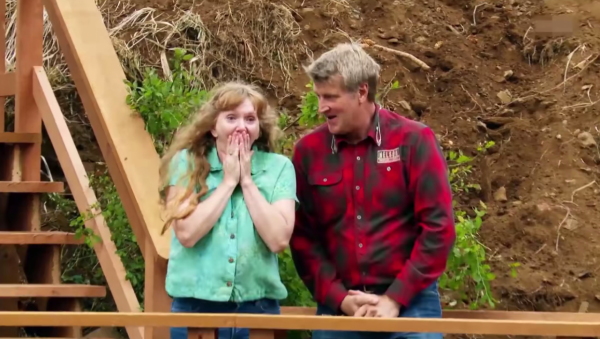 全程驚呼“老天爺”，國外女生接收樹屋滿目驚喜，這房子我給滿分