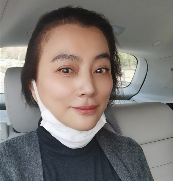 李玲玉：21歲嫁初戀，34歲再嫁猶太富商，和混血兒子的相處很特別