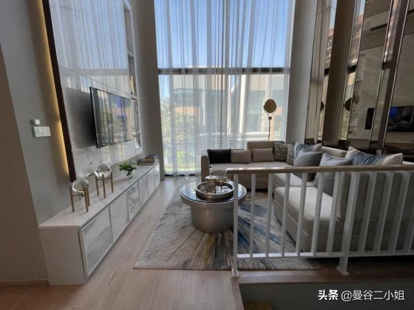 只要100多萬的泰國三層別墅，6米挑高玻璃窗，比千萬豪宅還大氣