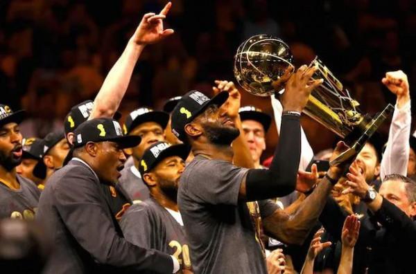 聯盟現役球員得分榜前10一覽!雷霆三少霸榜,庫裡僅排第9 聯盟現役球員得分榜前10一覽!雷霆三少霸榜,庫裡僅排第9