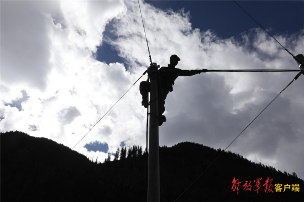 新春走軍營 &vert; 青春堅守&CenterDot;踏雪保通築忠誠