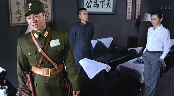 中共特工被關押14年，越獄逃幾千裡回家，妻子不認識問：你是誰？