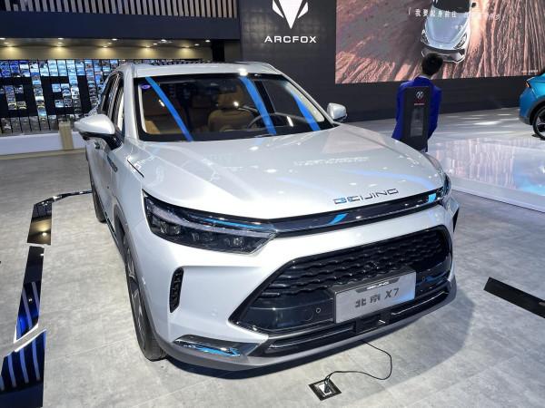 十萬級自主中型SUV，10.49萬起售，北京X7選哪款合適