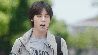 一口氣全集！這對戀愛，可真不按常理出牌