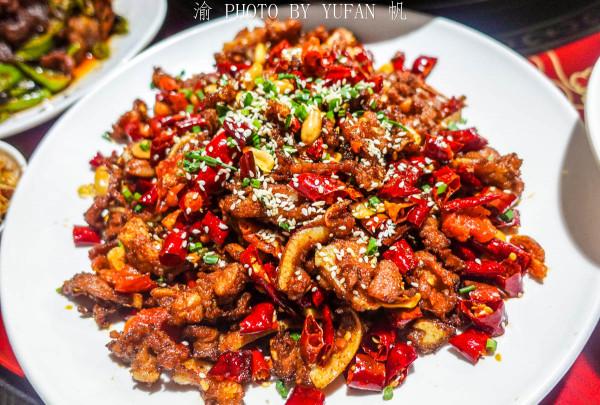 土家風情吊鍋宴，不容錯過的恩施美食，有種品嚐家鄉味的感覺