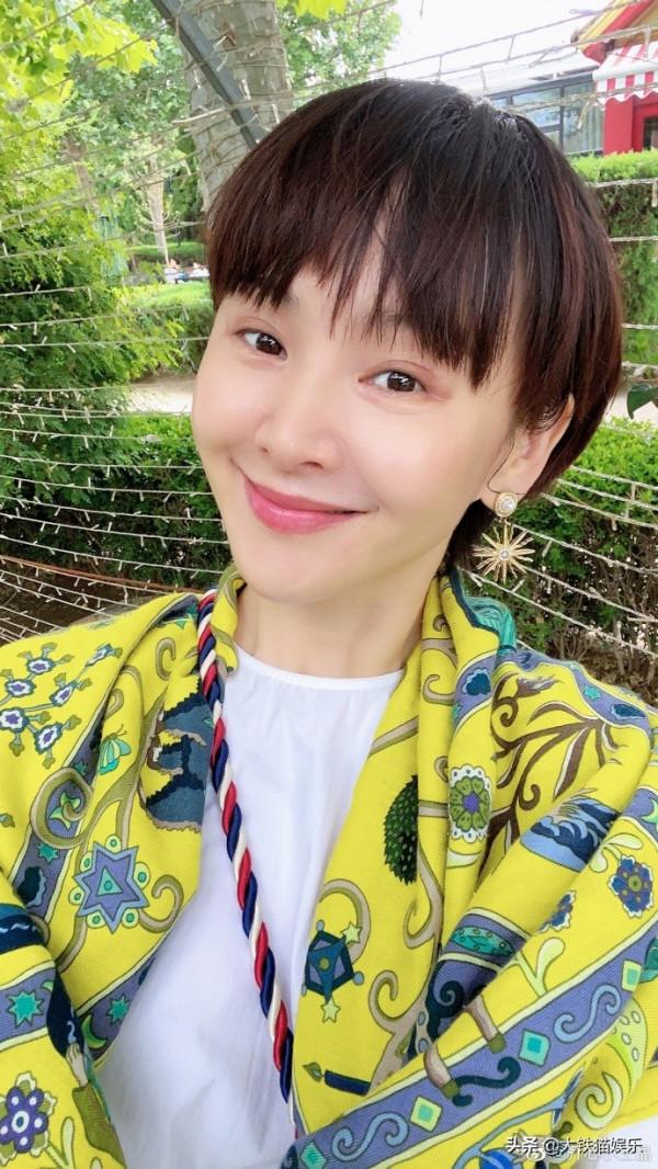 8對撞名的異性明星,誰不紅誰尷尬,有人互幫互助,有人悄然改名 8對撞名的異性明星,誰不紅誰尷尬,有人互幫互助,有人悄然改名