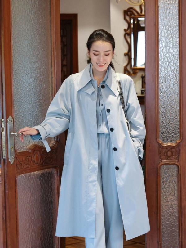 這才是40+大女人的穿衣典範,不顯老不扮嫩,chic精緻又高階 這才是40+大女人的穿衣典範,不顯老不扮嫩,chic精緻又高階