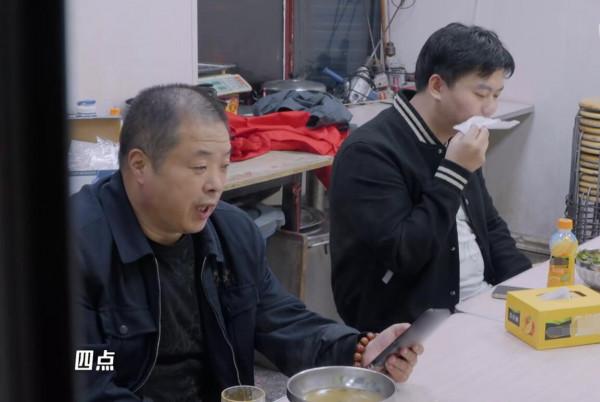 老百姓陪著鄧超錄製到半夜兩點半,《五哈》強凹的正能量令人尷尬 老百姓陪著鄧超錄製到半夜兩點半,《五哈》強凹的正能量令人尷尬