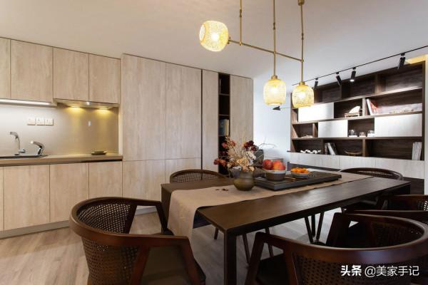 北京一對中年夫妻，曬出140㎡家，不豪華，卻裝出平凡實在的效果