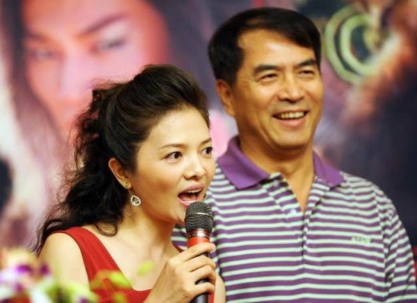 曾春晚“驚豔”全國，後又悄悄“消失”12位主持人，今有人成網紅