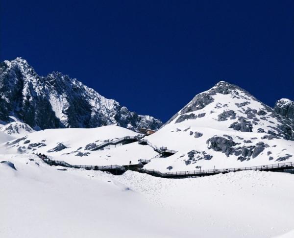 雲南的一條“雪龍”,國內外知名度極高,你是否去過? 雲南的一條“雪龍”,國內外知名度極高,你是否去過?