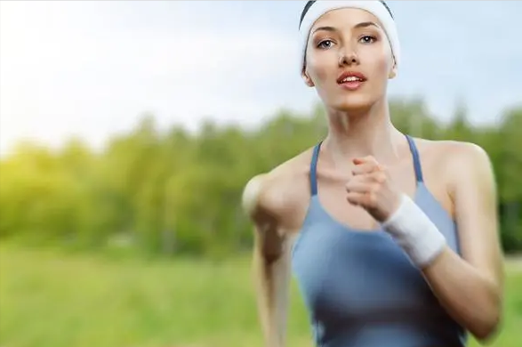 5個脂肪最怕HIIT動作,幫你快速揮汗燃脂,刷低體脂率 5個脂肪最怕HIIT動作,幫你快速揮汗燃脂,刷低體脂率