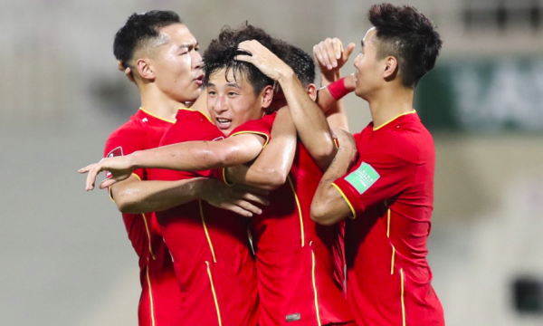 12強賽風波再起!國足兩大對手連遭利空 國腳批評主帥被清理出隊 12強賽風波再起!國足兩大對手連遭利空 國腳批評主帥被清理出隊