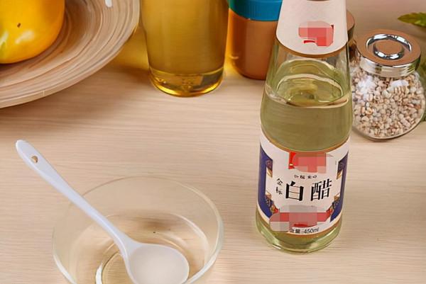 大神養花從不買&OpenCurlyDoubleQuote;生根粉&rdquo;，只用廚房&OpenCurlyDoubleQuote;2調味劑&rdquo;，方便又管用