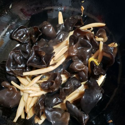 米飯只配一碗飯，我也會選簡單快手菜～木須肉