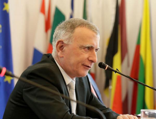 歐盟有膽子對華實施制裁,卻不許中國還手?中方反制有理有據 歐盟有膽子對華實施制裁,卻不許中國還手?中方反制有理有據