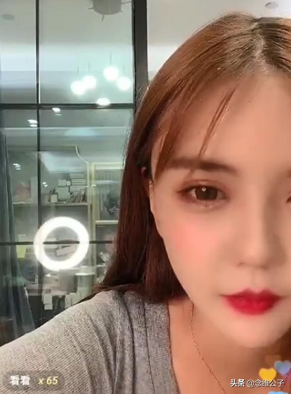 韓安冉遠比想得狠，22歲結三次婚，生產過程也要開直播