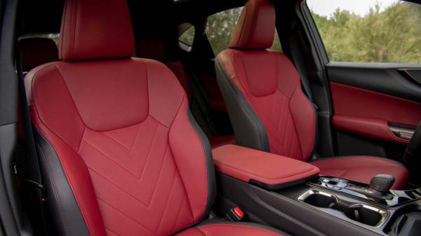 徹底擺脫廉價感!海外試駕全新雷克薩斯NX 徹底擺脫廉價感!海外試駕全新雷克薩斯NX