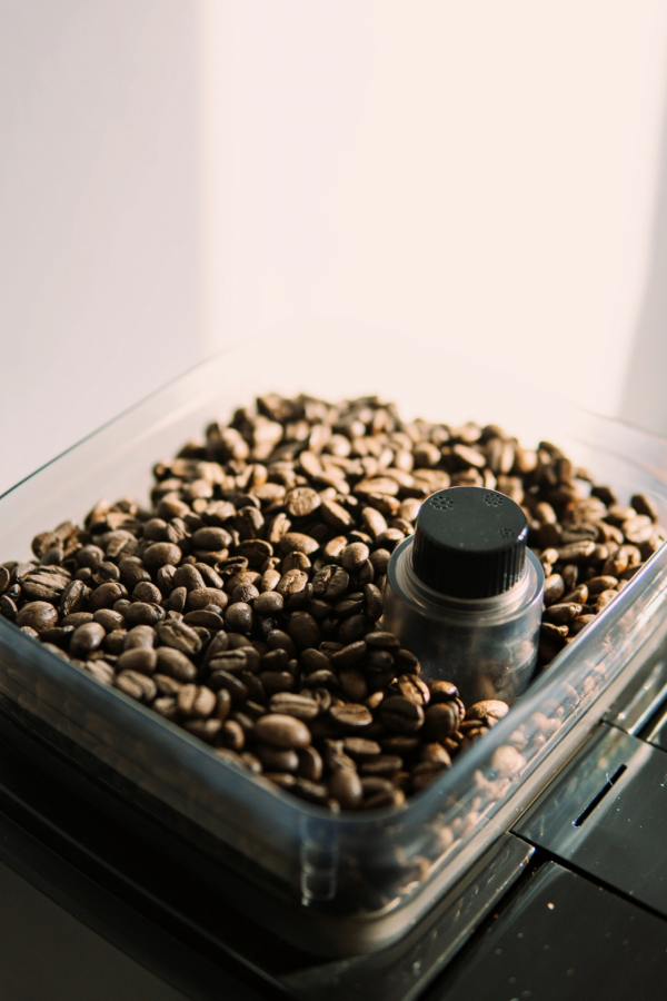 簡單好用但功能單一，飛利浦全自動美式咖啡機表現如何？