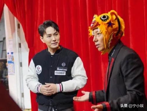 7位表演者成春晚最大受益人：&OpenCurlyDoubleQuote;鄧超&rdquo;變形容詞，鄧男子苦等10年