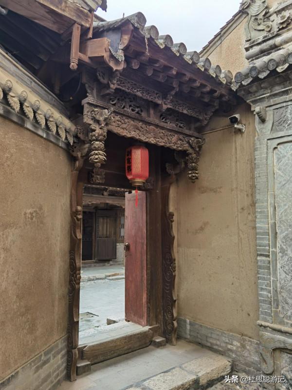 漢EV自駕甘肅,探訪天水胡氏古民居,看似四合院,但不同於四合院 漢EV自駕甘肅,探訪天水胡氏古民居,看似四合院,但不同於四合院