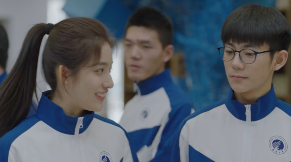 起初追黃芷陶的人是方一凡，為何她未看上對方，而是選擇了季楊楊