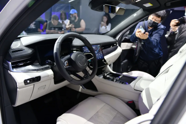 一半預算8成享受，買了這幾款車，四捨五入我也是豪車車主了