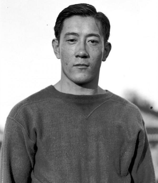 90年前，中國劉長春頂著嘲笑站在奧運賽場：望我後輩遠離這般苦難