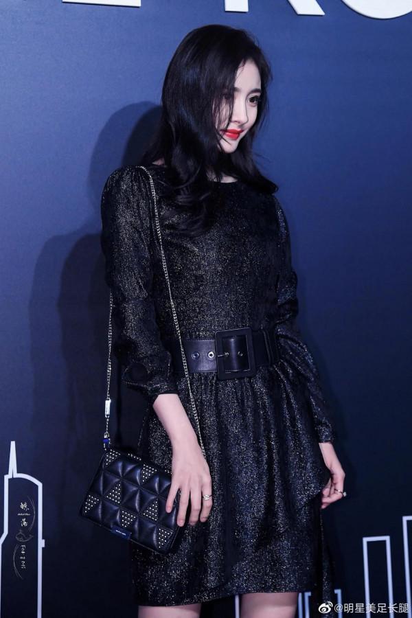 楊冪參加活動圖 楊冪參加活動圖