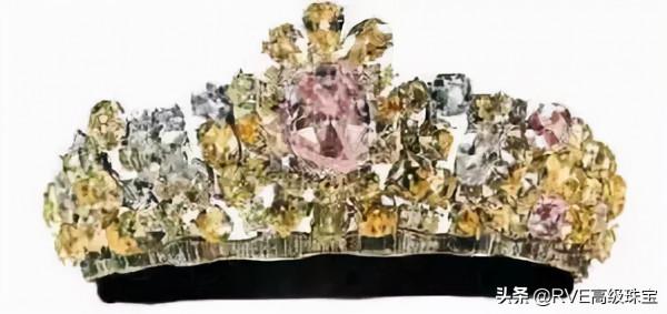 “伊朗玫瑰”法拉赫:靠變賣珠寶繼續富貴的末代王后 “伊朗玫瑰”法拉赫:靠變賣珠寶繼續富貴的末代王后