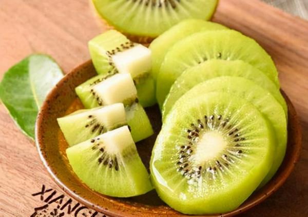 胃病不能吃“甘蔗”？消化科醫生提醒：秋冬季節，養胃少吃3水果