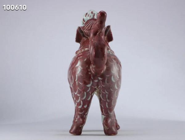 大明宣德紅釉麒麟擺件規格：高29.4cm 寬10cm 長22.5cm