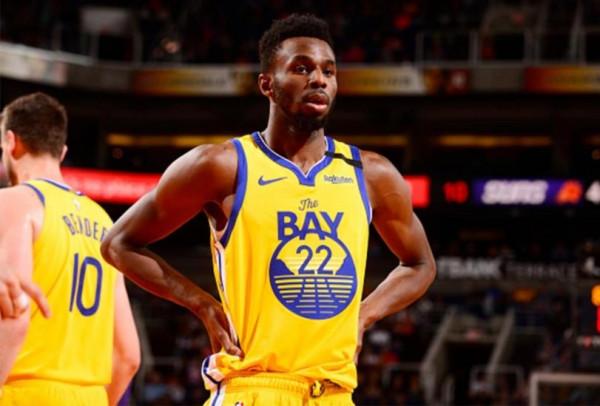 違反規定，面臨禁賽處罰！庫裡太難了，你真要讓勇士陷入兩難境地