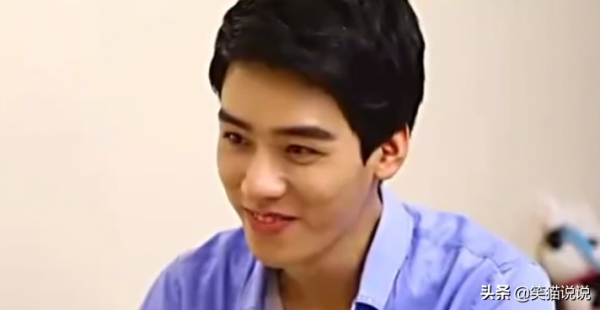 網友曬出龔俊早年做菜影片,臉帶嬰兒肥好青澀,頭髮濃密羨煞網友 網友曬出龔俊早年做菜影片,臉帶嬰兒肥好青澀,頭髮濃密羨煞網友