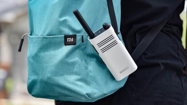 最遠6公里通話,最高5W功率,極蜂小語對講機A208有點強 最遠6公里通話,最高5W功率,極蜂小語對講機A208有點強