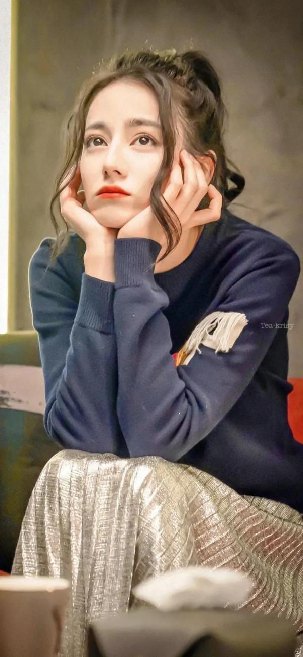 迪麗熱巴全面屏桌布（5）