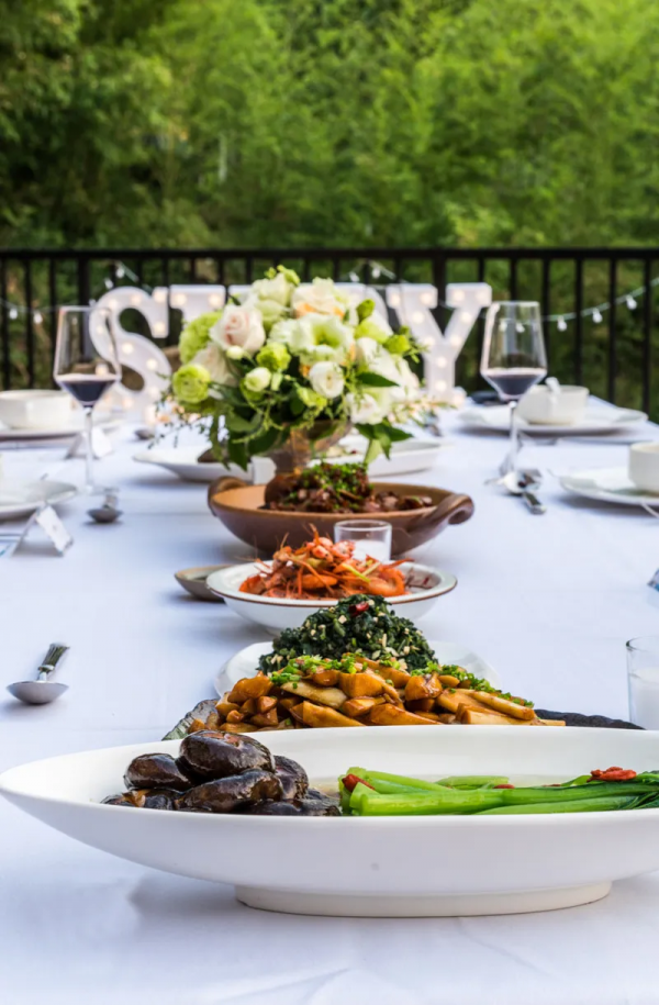 莫干山首家擁有明星代言網紅森林民宿，35米竹林滑梯丨宿裡FUN集