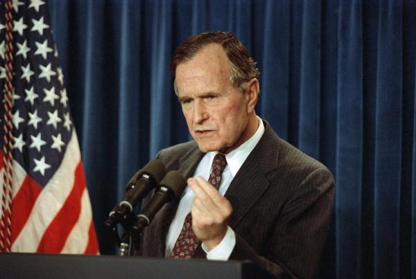 美國三次對華外交，為何態度從軟到硬？2大矛盾貫徹始終