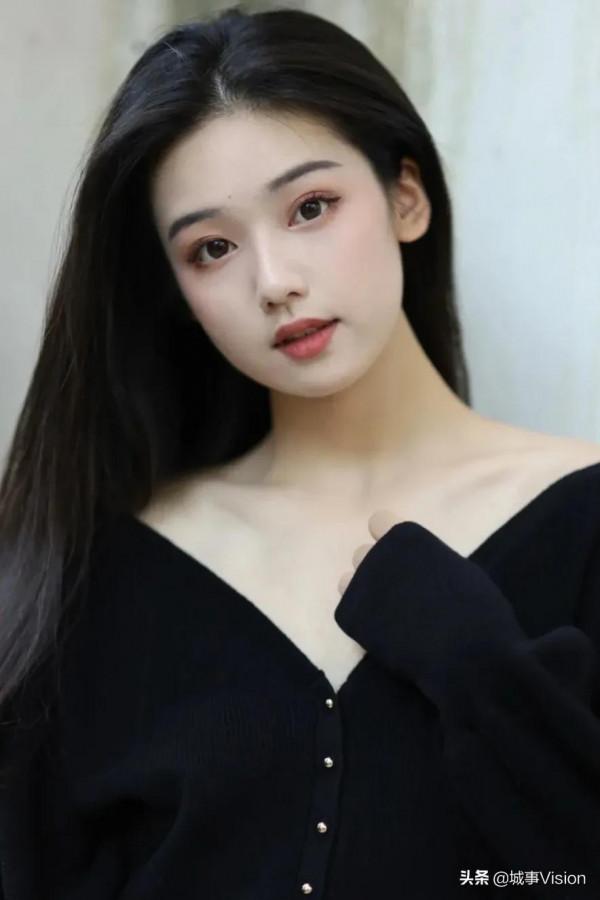 初秋氛圍感｜除了陽光還有法式毛衣