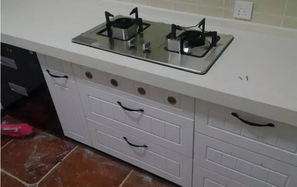 媳婦花2萬塊砌的手工櫥櫃，時尚又耐用，鄰居天天跑來取經