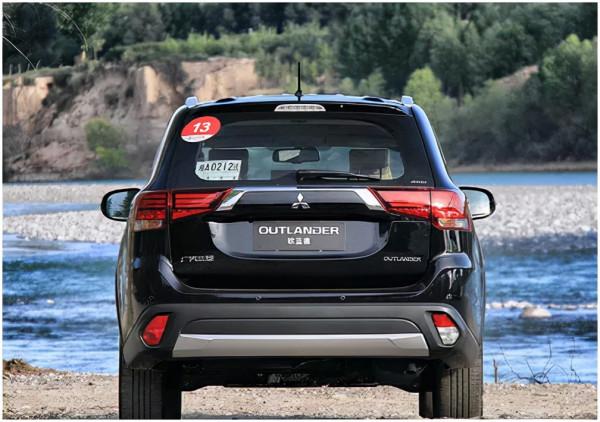 人生大自在 自駕“神車”去釣魚