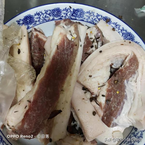 臘肉做法原來如此簡單,只需三步即可完成,儲藏一冬天都沒問題 臘肉做法原來如此簡單,只需三步即可完成,儲藏一冬天都沒問題