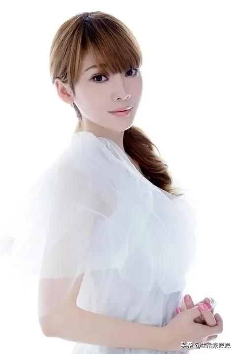 美貌與才華並存的人怎能讓人不愛