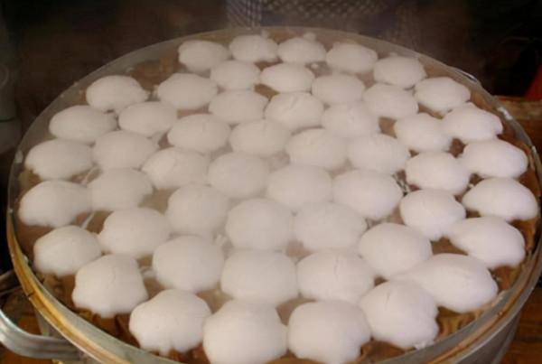 他身高只有1米4,靠賣白糕成億萬富翁,分800萬給妻子,仍被殺害 他身高只有1米4,靠賣白糕成億萬富翁,分800萬給妻子,仍被殺害