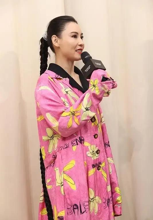 哪有什麼凍齡女神!林心如面板油膩膩老得快,孫儷蔡少芬要開美顏 哪有什麼凍齡女神!林心如面板油膩膩老得快,孫儷蔡少芬要開美顏