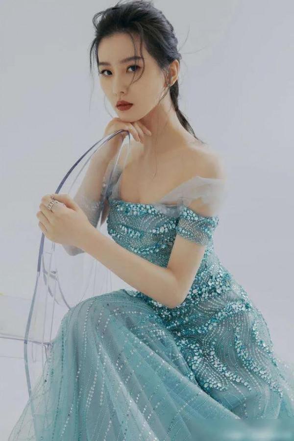 劉詩詩美圖集|劉詩詩讓我知道,原來生活真的可以過成童話的樣子 劉詩詩美圖集|劉詩詩讓我知道,原來生活真的可以過成童話的樣子