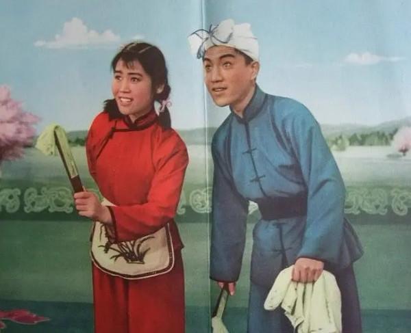 老電影(0237)《白山新歌》(二人轉)長影(1965)電影劇照欣賞 老電影(0237)《白山新歌》(二人轉)長影(1965)電影劇照欣賞