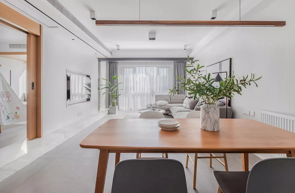 醫生真會玩！130㎡現代複式樓，功能多達9種的書房，不想出門了