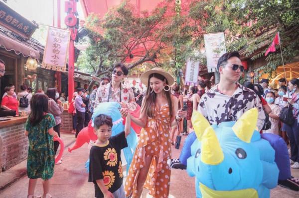 暑假，帶娃來桂林千古情放肆撒野，看精彩演出，重返侏羅紀