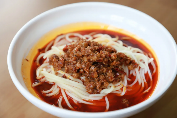 部隊食堂有了點餐服務，必須贊